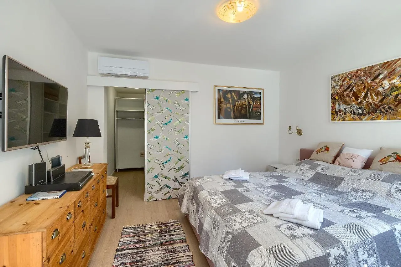 Apartment Ursula Pula